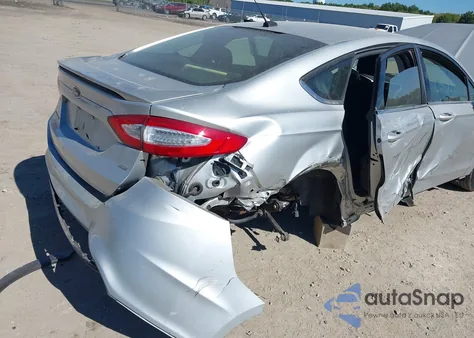 2015 Ford Fusion Se z USA, uszkodzony, nr VIN 3FA6P0H72FR117245